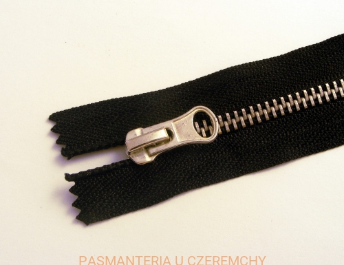  zamek rozdzielczy metalowy /nikiel/ 65 cm czarny