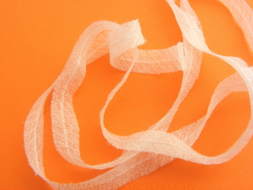  taśma flizelinowa do szwów z nitką biała 10 mm /taśma formująca, szewband/