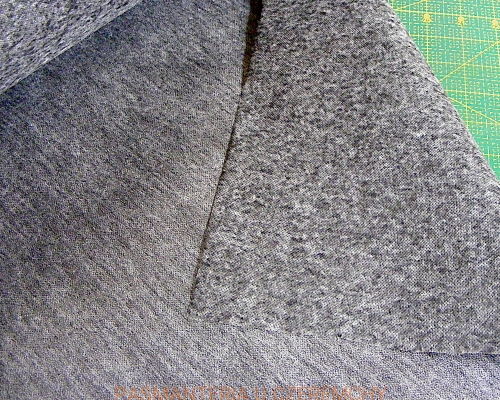 wkład nietkany z klejem szary - włóknina groszkowana 80 g/m2