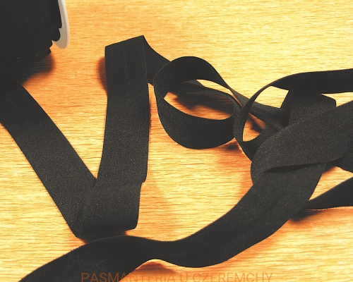 guma łamana 20 mm matowa czarna