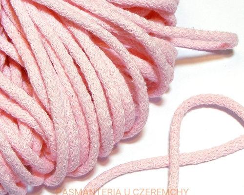 sznurek odzieżowy bawełniany 5 mm - pudrowy róż (jasnoróżowy, różowy)