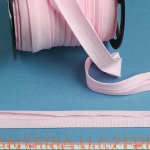 lamówka 18 mm jasnoróżowa z jerseyu bawełnianego - zaprasowana /dzianinowa, jerseyowa, różowa/